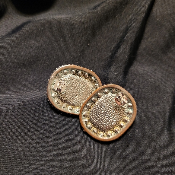 Earrings - Picture 3 of 5